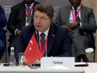 Tunç: Gaziantep Üniversitesi Hukuk Fakültesi öğrencilerini Bakanlığımızda konuk ettik