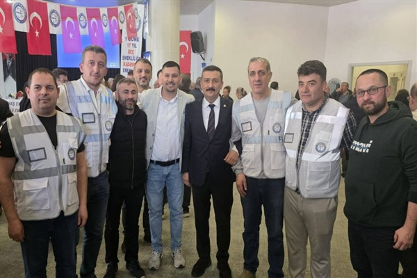 Bursa’da “Kademeli Emeklilik” konferansı Bursa’da “Kademeli Emeklilik” konferansı