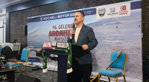 Vali Aktaş, 16. Geleneksel Ardahanlılar Kurtuluş Gecesi’ne katıldı