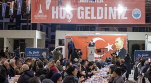 İftar sofrası Menderes’te kuruldu