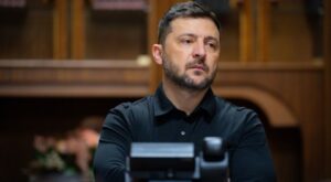 Zelenski: Belarus, topraklarında neler olup bittiğini kesin olarak biliyor