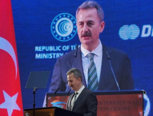 Görgün: “Enerjik Malzemeler ve Teknolojileri” dersi öğrencilerle buluşuyor