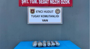 Van hudut hattında 5 kilo 36 gram uyuşturucu madde ele geçirildi Van hudut hattında 5 kilo 36 gram uyuşturucu madde ele geçirildi