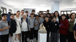 Menderes’te Heykel Sergisi sanatseverlerle buluştu Menderes’te Heykel Sergisi sanatseverlerle buluştu