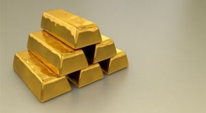 Altın ve gümüş fiyatları tarihi satış dalgasının ardından toparlandı Altın ve gümüş fiyatları tarihi satış dalgasının ardından toparlandı