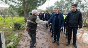 Başkan Tugay’dan Seferihisar’da yağıştan etkilenenlere destek