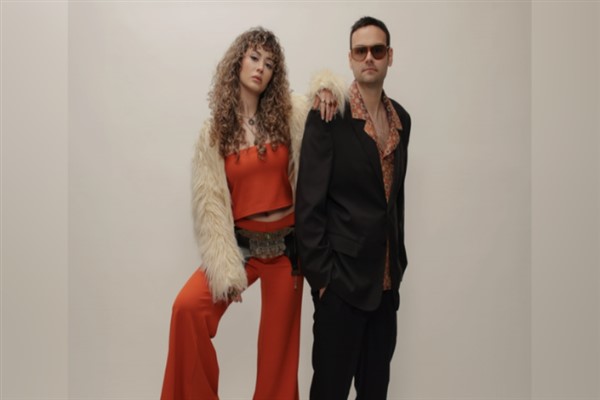 Faruk Sabancı ve Sena Şener ‘Gurbet’te buluştu Faruk Sabancı ve Sena Şener ‘Gurbet’te buluştu