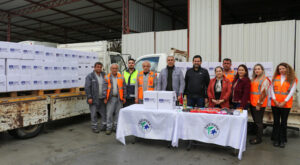 Gazipaşa’da ihtiyaç sahibi ailelere ramazan kolisi dağıtıldı Gazipaşa’da ihtiyaç sahibi ailelere ramazan kolisi dağıtıldı