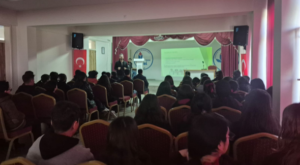 Batman’da öğrencilere ergenlik ve stres yönetimi eğitimi