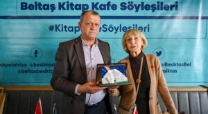 Beşiktaş’ta Ayşe Kulin söyleşisi ve imza günü düzenlendi