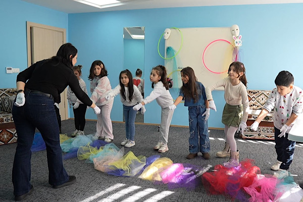 Kestel Dahi Çocuk Akademisi’nde eğitim programları sürüyor Kestel Dahi Çocuk Akademisi’nde eğitim programları sürüyor