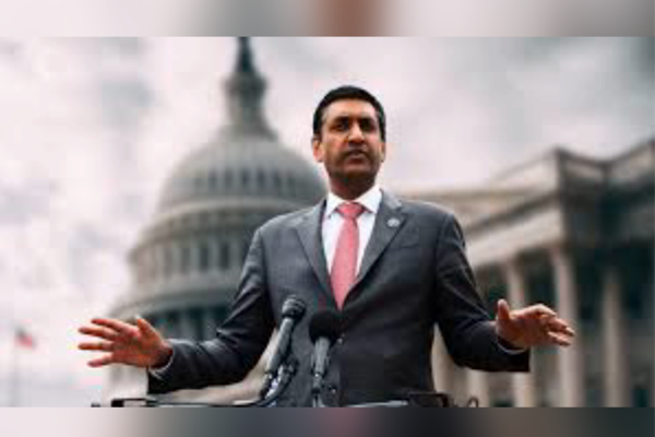 Ro Khanna Epstein dosyaları hakkında: Son yayınladığı belgeler yeterli değil Ro Khanna Epstein dosyaları hakkında: Son yayınladığı belgeler yeterli değil