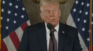 Trump, İran’a sınırlı askeri saldırı düşündüğünü söyledi