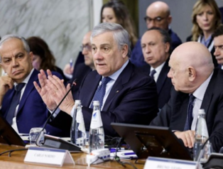 Tajani, AB Ticaret Komiseri Sefcovic ile telefon görüşmesi yaptı