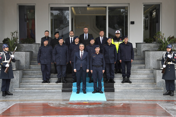 Vali Yavuz’dan İl Jandarma Komutanlığına ziyaret