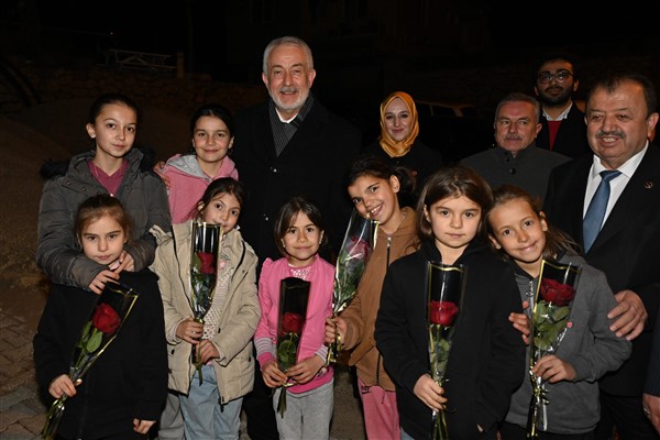 Başdeğirmen Bekirağalar Köyü’nde vatandaşlarla buluştu Başdeğirmen Bekirağalar Köyü’nde vatandaşlarla buluştu