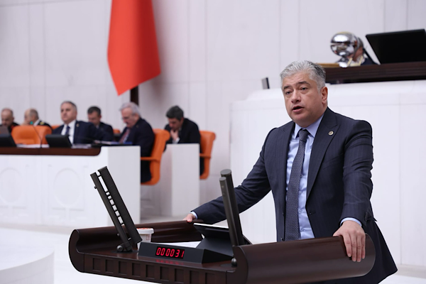 Kısacık: Son 5 yılda 28 bin 356 vatandaşımızı trafik kazalarında kaybettik Kısacık: Son 5 yılda 28 bin 356 vatandaşımızı trafik kazalarında kaybettik