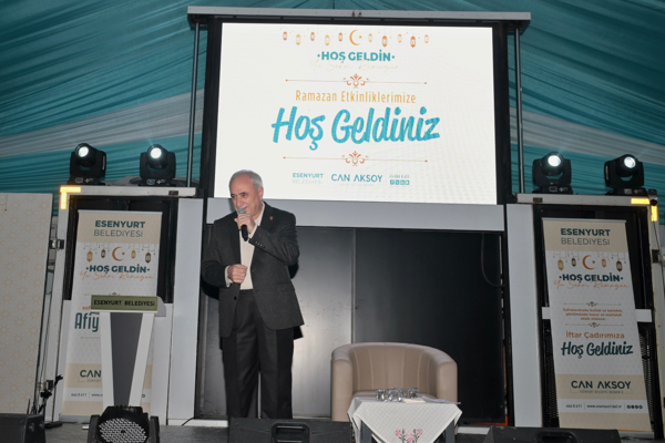 Nurullah Genç, Esenyurtlularla buluştu Nurullah Genç, Esenyurtlularla buluştu