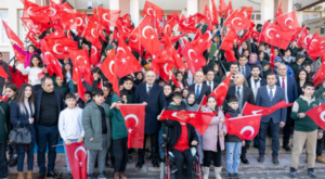 Başkan Er, Barguzu Ortaokulu’nu ziyaret etti