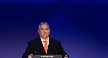 Orban: Barış için mücadele edenlerden olmaktan gurur duyuyorum