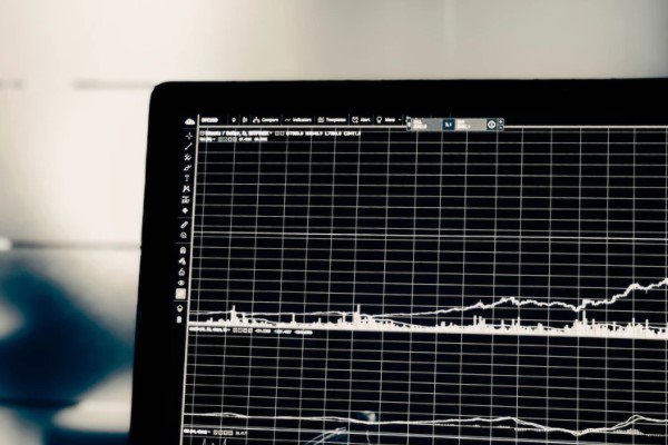 BIST-100 endeksinde gerçekleşen işlem hacmi yaklaşık 293 milyar TL oldu BIST-100 endeksinde gerçekleşen işlem hacmi yaklaşık 293 milyar TL oldu