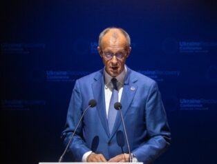 Merz: Ekonomik politika konusunda daha yakın iş birliğine hazırız