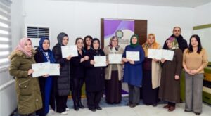 Teknik eğitim alan kadınlara katılım belgesi verildi