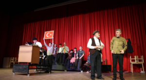 Giresun Belediyesi Şehir Tiyatrosu Amasya’da sahne aldı