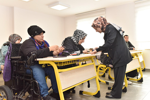 Kepez’de EKPPS hazırlık kursu başladı Kepez’de EKPPS hazırlık kursu başladı