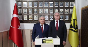 Bakan Güler’den Başkan Memiş’e ziyaret