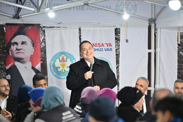 Başkan Dutlulu, saha personeliyle iftarda bir araya geldi Başkan Dutlulu, saha personeliyle iftarda bir araya geldi