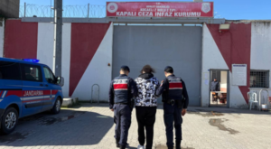 Kocaeli’nde hapis cezasıyla aranan şahıs yakalandı