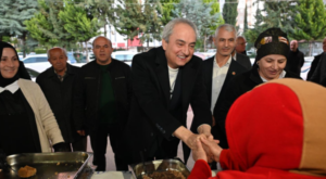 Kocagöz: Bizim olduğumuz yerde hiçbir insan yatağa aç girmeyecek Kocagöz: Bizim olduğumuz yerde hiçbir insan yatağa aç girmeyecek