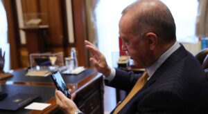 Cumhurbaşkanı Erdoğan, BAE Devlet Başkanı Al Nahyan ile görüştü