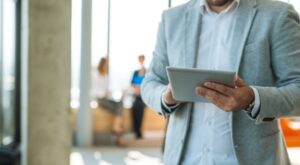 Küresel gerginlik ve siyasi akış piyasaları baskılıyor Küresel gerginlik ve siyasi akış piyasaları baskılıyor