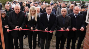 Şehit Mustafa Özkardeş’in adı Altıntaş’ta anaokuluna verildi Şehit Mustafa Özkardeş’in adı Altıntaş’ta anaokuluna verildi