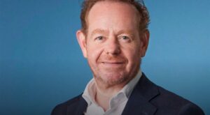 Van Weel: Diplomasi öğrenmekle başlar Van Weel: Diplomasi öğrenmekle başlar