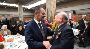Vali Aktaş, şehit yakınları ve gazilerle iftarda bir araya geldi