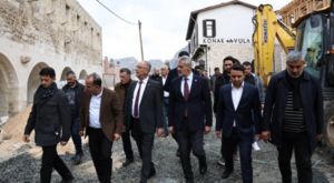 Başkan Öntürk ve Başkan Yapar’dan Antakya esnafına ziyaret