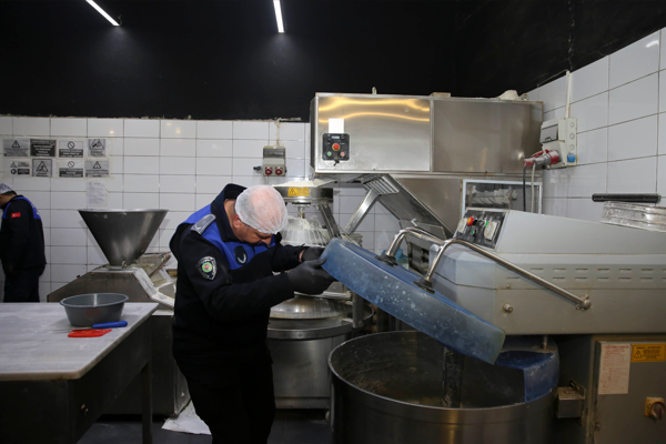 Ankara’da Ramazan öncesi işletmelere denetim artırıldı