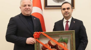 Giresun Belediye Başkan Vekili Kara, Bakan Kacır’ı ziyaret etti