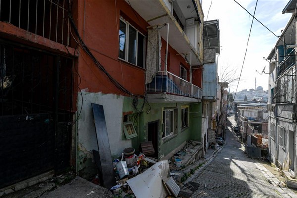 Buca Onat Tüneli projesinde tahliye süreci uzlaşıyla ilerliyor Buca Onat Tüneli projesinde tahliye süreci uzlaşıyla ilerliyor