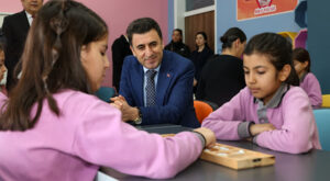 Tunceli’de ilkokul ve ortaokullara Akıl ve Zeka Oyunları Sınıfı kuruluyor