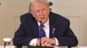 Trump, ırkçılık iddialarının ardından yapay zeka videosunu sildi Trump, ırkçılık iddialarının ardından yapay zeka videosunu sildi