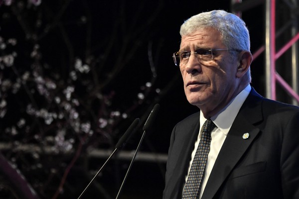 Dervişoğlu, Fırat Yılmaz Çakıroğlu’nu andı Dervişoğlu, Fırat Yılmaz Çakıroğlu’nu andı