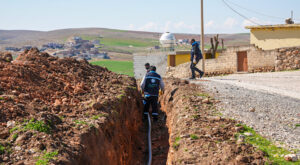DİSKİ Genel Müdürlüğü Çınar’da içme suyu hattı çalışmasını tamamladı