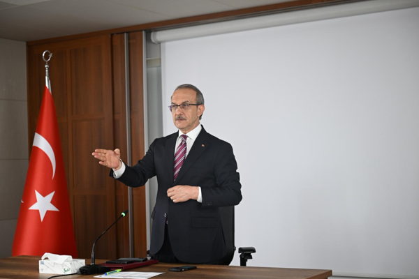 Vali Yavuz: Bağımlılıkla mücadelede farkındalığı artırmak zorundayız Vali Yavuz: Bağımlılıkla mücadelede farkındalığı artırmak zorundayız