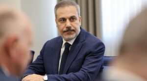 Bakan Fidan, Kayseri’de vatandaşlar ve AK Parti teşkilatıyla buluştu