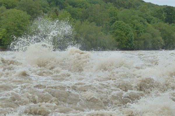 Diyarbakır Valiliği’nden Batman Çayı için uyarı Diyarbakır Valiliği’nden Batman Çayı için uyarı