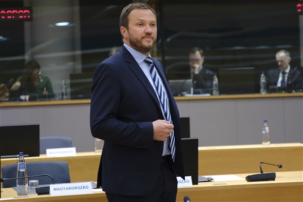 Tsahkna: Ukrayna’nın cesur halkıyla dayanışma içindeyiz